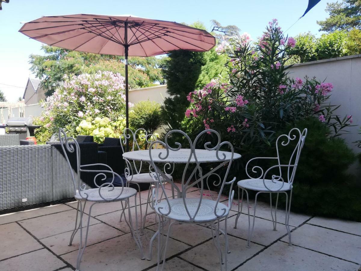 De La Chambre Au Jardin Belleville-en-Beaujolais Exteriér fotografie