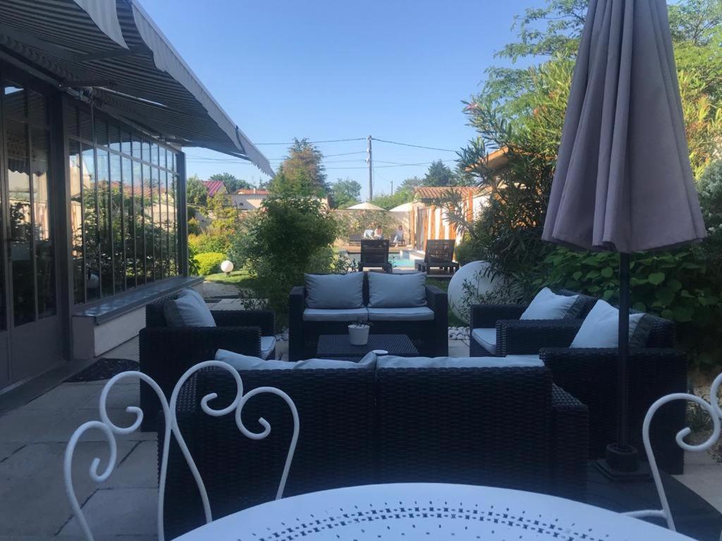 De La Chambre Au Jardin Belleville-en-Beaujolais Exteriér fotografie